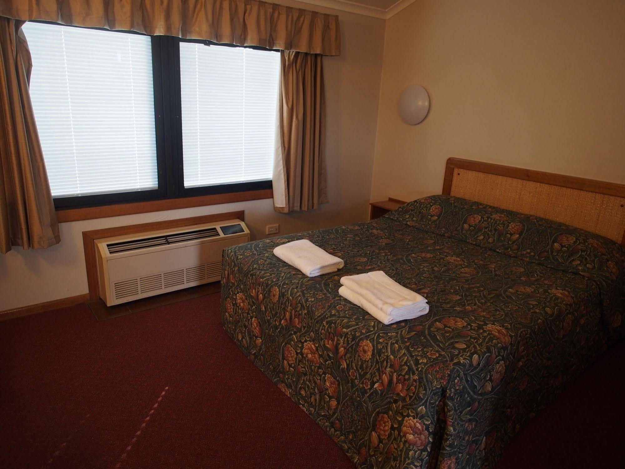 Ascot Motor Inn Hornsby Extérieur photo